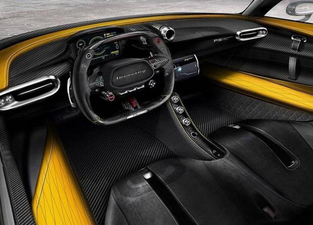 极速484km/h  hennessey venom f5内饰官图