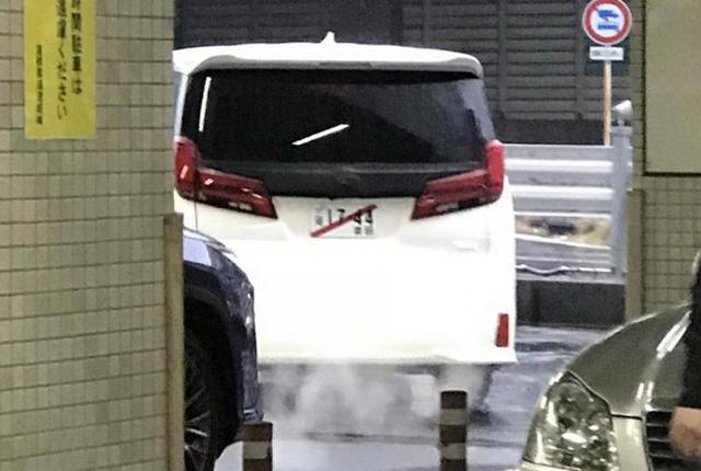 最热mpv全面升级 曝丰田新款埃尔法实车图