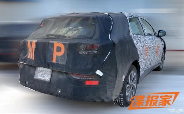 雪佛兰全新车型谍照 定位小型或紧凑型suv