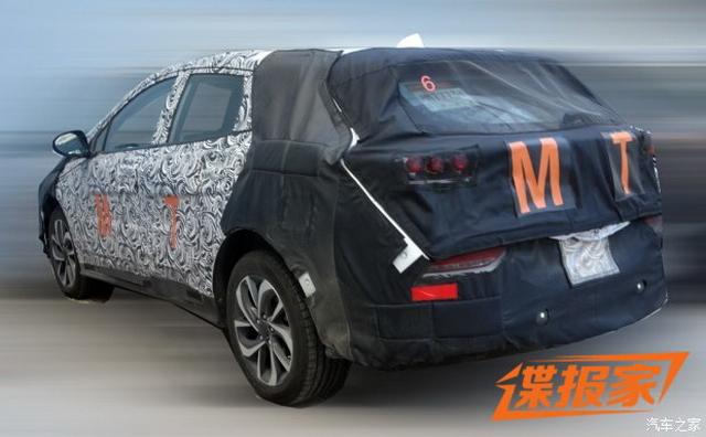 雪佛兰全新车型谍照 定位小型或紧凑型suv