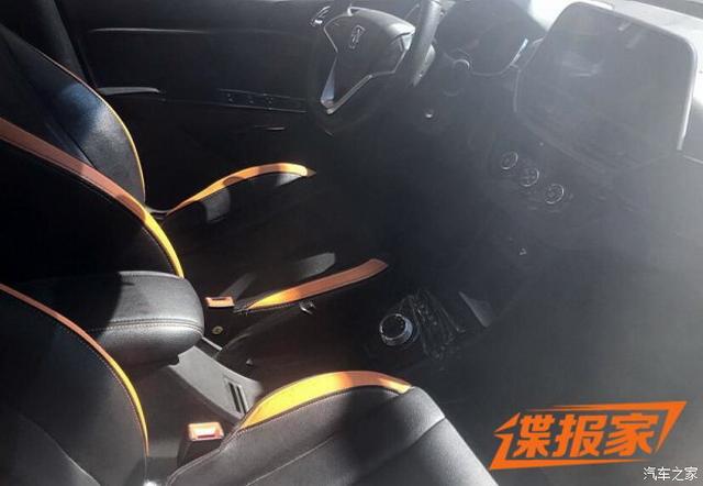 家用代步车 新款宝骏310谍照曝光 