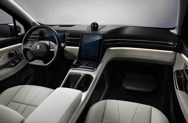 高性能纯电7座suv 蔚来es8将年底发布