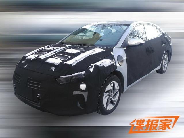 现代领动插电式混动版谍照 2018年国内投产