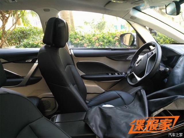 7座设计/两种布局 曝吉利全新mpv无伪装谍照