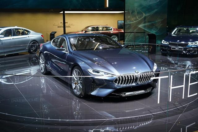 全新旗舰车型 宝马8系敞篷版谍照曝光