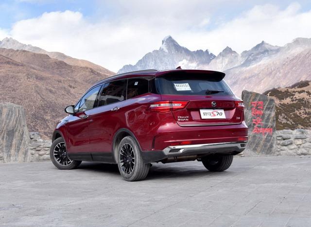 搭1.6l/1.5t发动机 君马s70即将上市