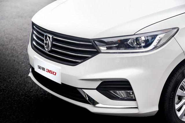 宝骏360实车官图曝光 多功能6座家用mpv