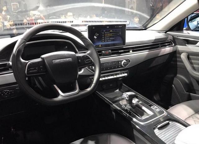 奇瑞发布全新子品牌 捷途x70/x70s亮相