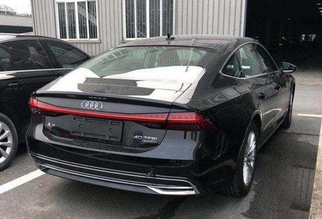 搭2.0t/3.0t动力 奥迪全新一代a7谍照曝光