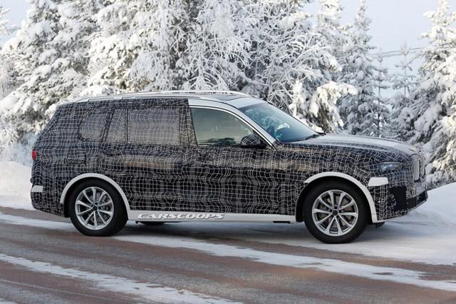 真正的旗舰级suv 新款宝马x7谍照曝光 